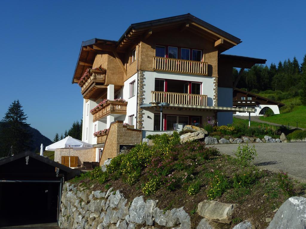 Appartement Ferien-Schloessle Michaela à Riezlern Extérieur photo