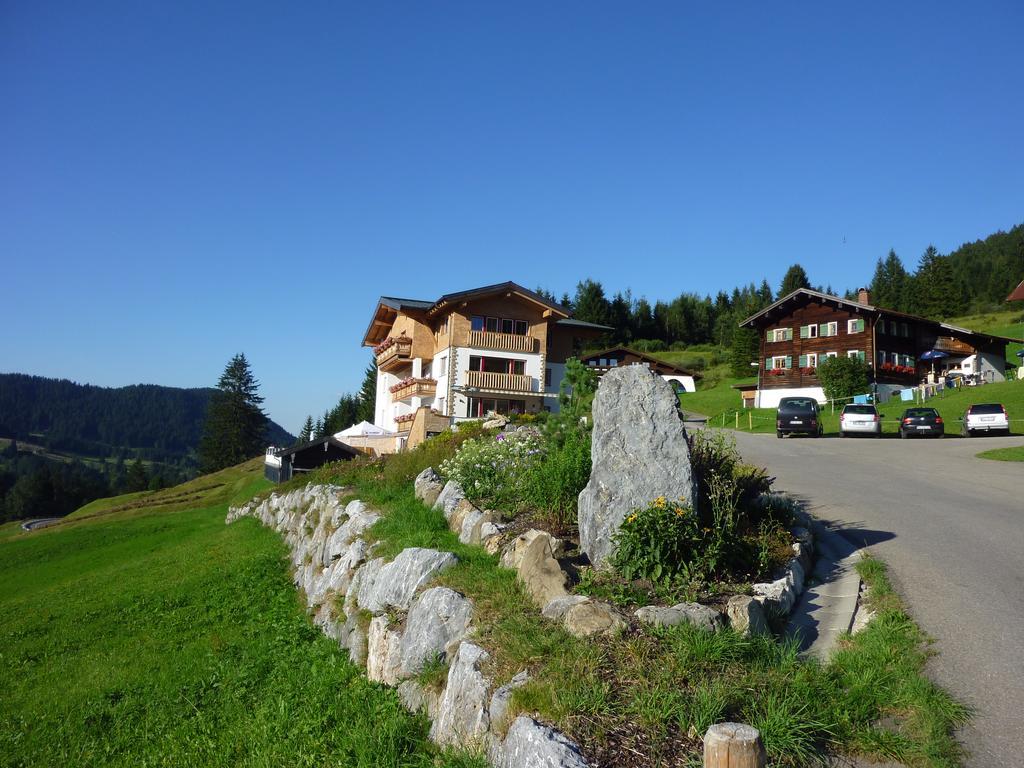 Appartement Ferien-Schloessle Michaela à Riezlern Extérieur photo