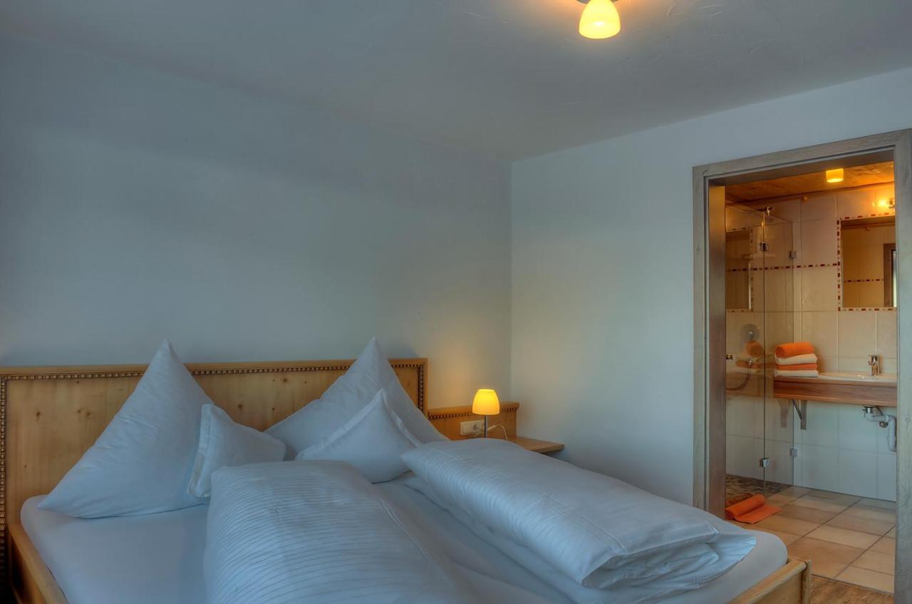 Appartement Ferien-Schloessle Michaela à Riezlern Chambre photo